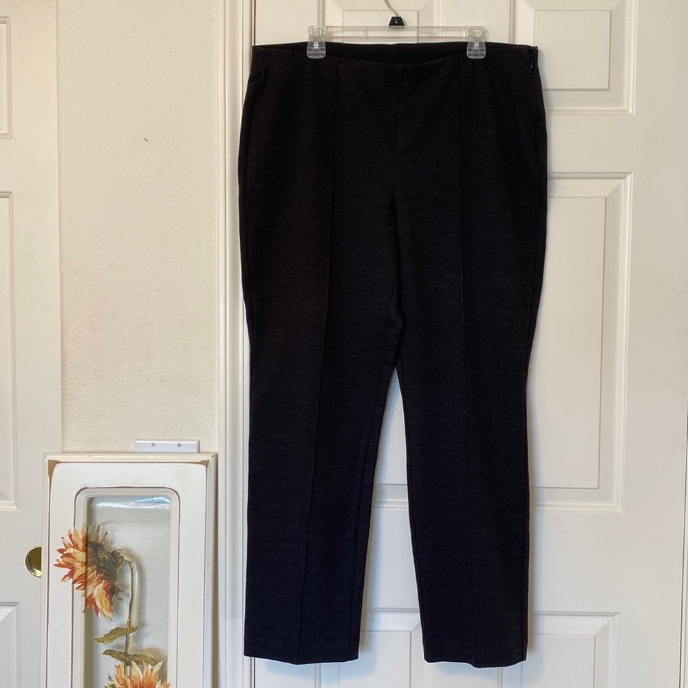Chico’s charcoal grey ponte knit pants